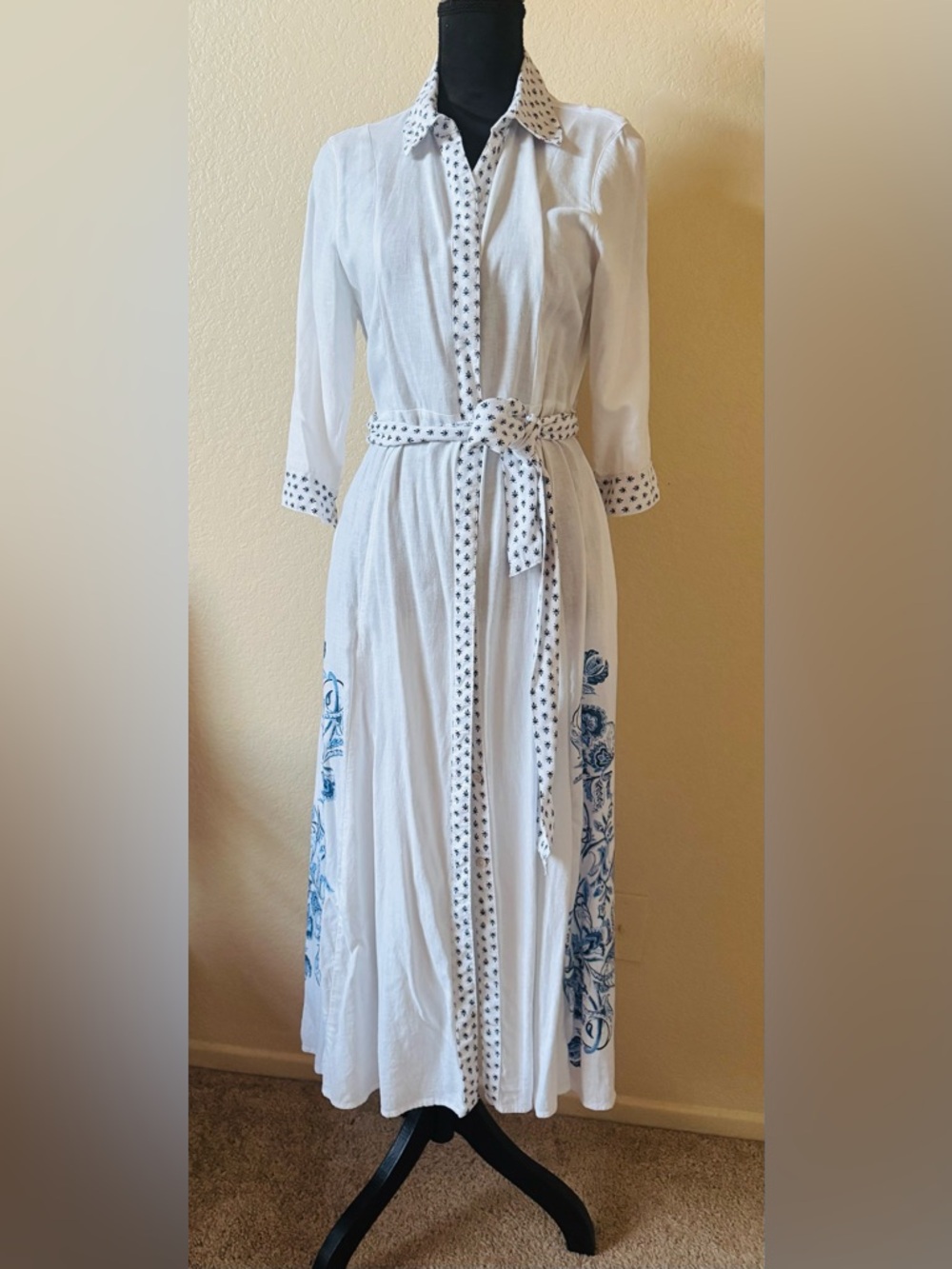 Joie White linen Maxi Dress with Blue Floral Panels size M